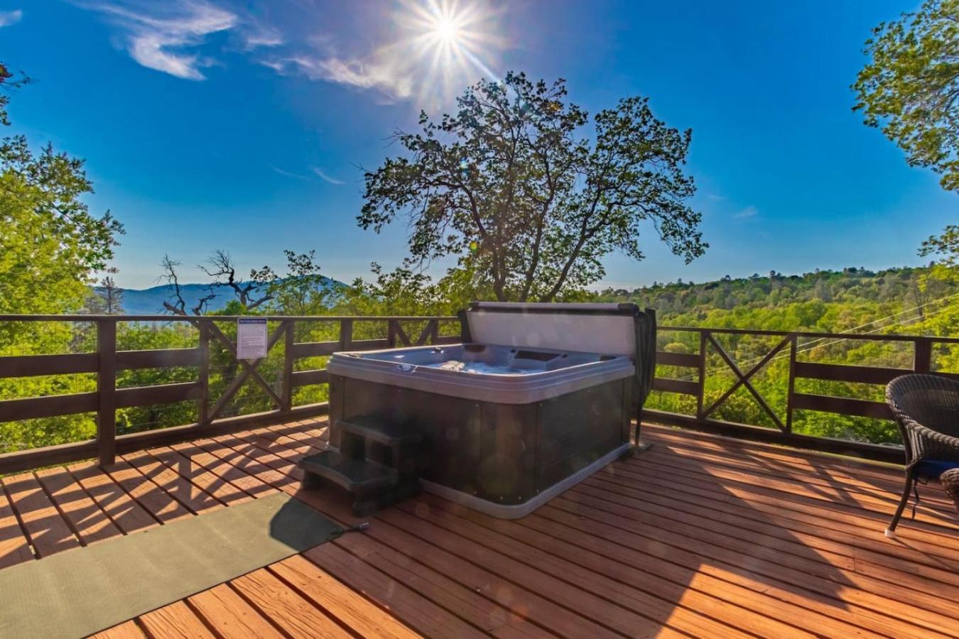 10-Acre Forest Villa, 20 Miles From Yosemite South 奥克赫斯特 外观 照片