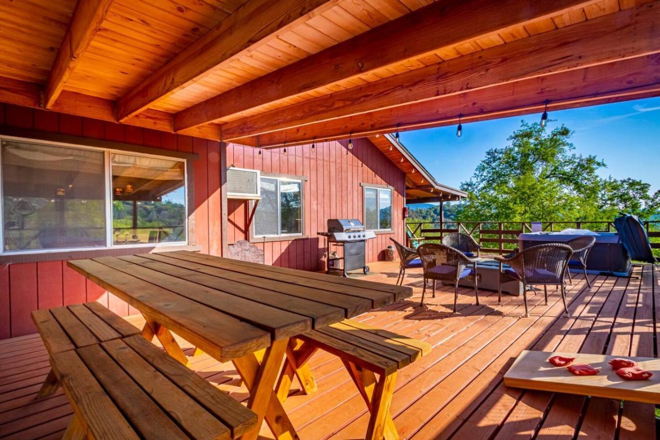 10-Acre Forest Villa, 20 Miles From Yosemite South 奥克赫斯特 外观 照片
