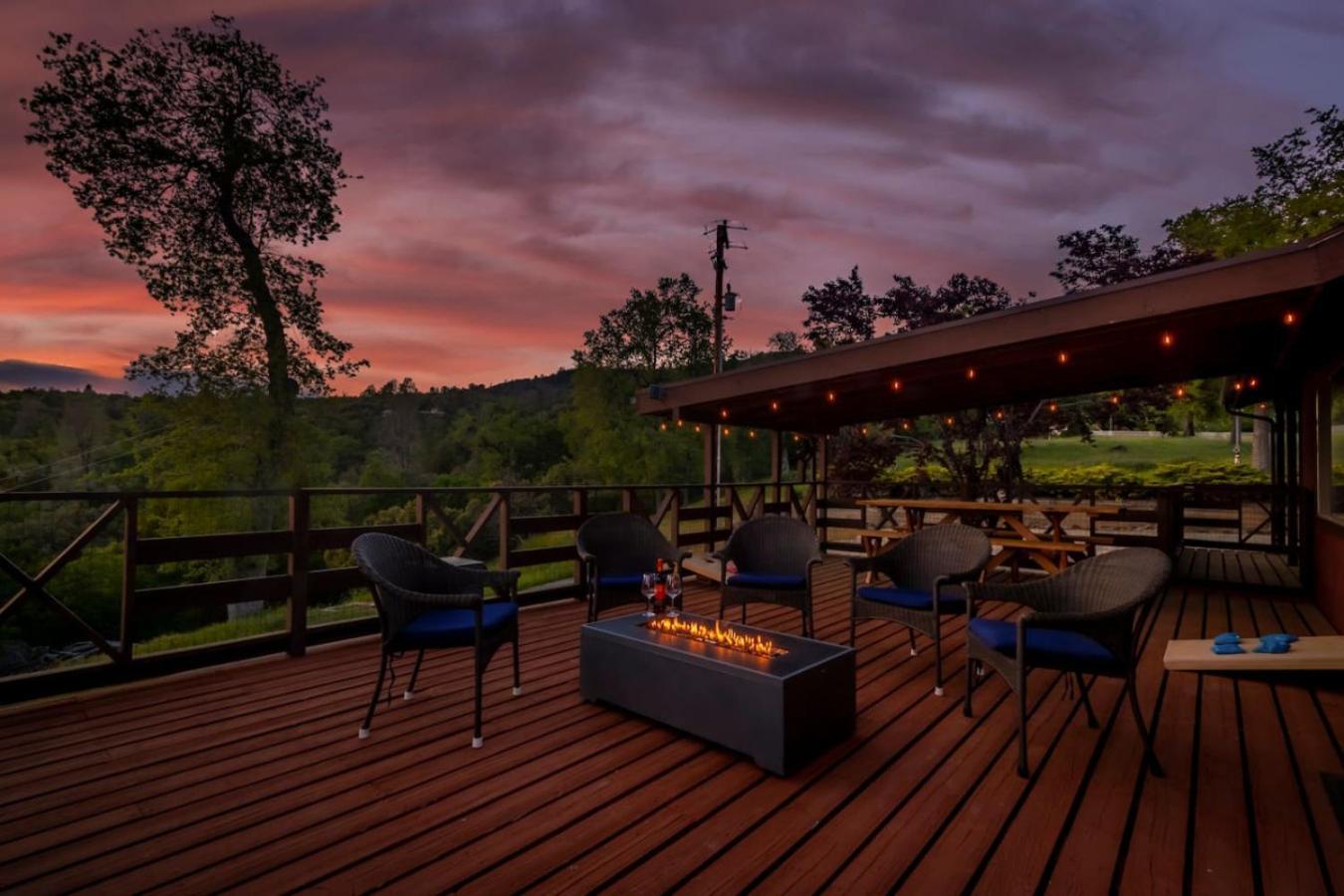 10-Acre Forest Villa, 20 Miles From Yosemite South 奥克赫斯特 外观 照片