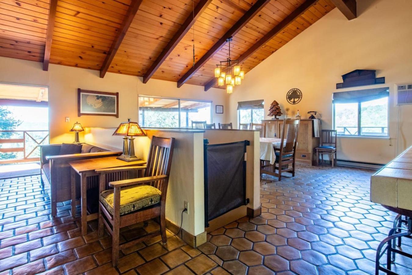 10-Acre Forest Villa, 20 Miles From Yosemite South 奥克赫斯特 外观 照片