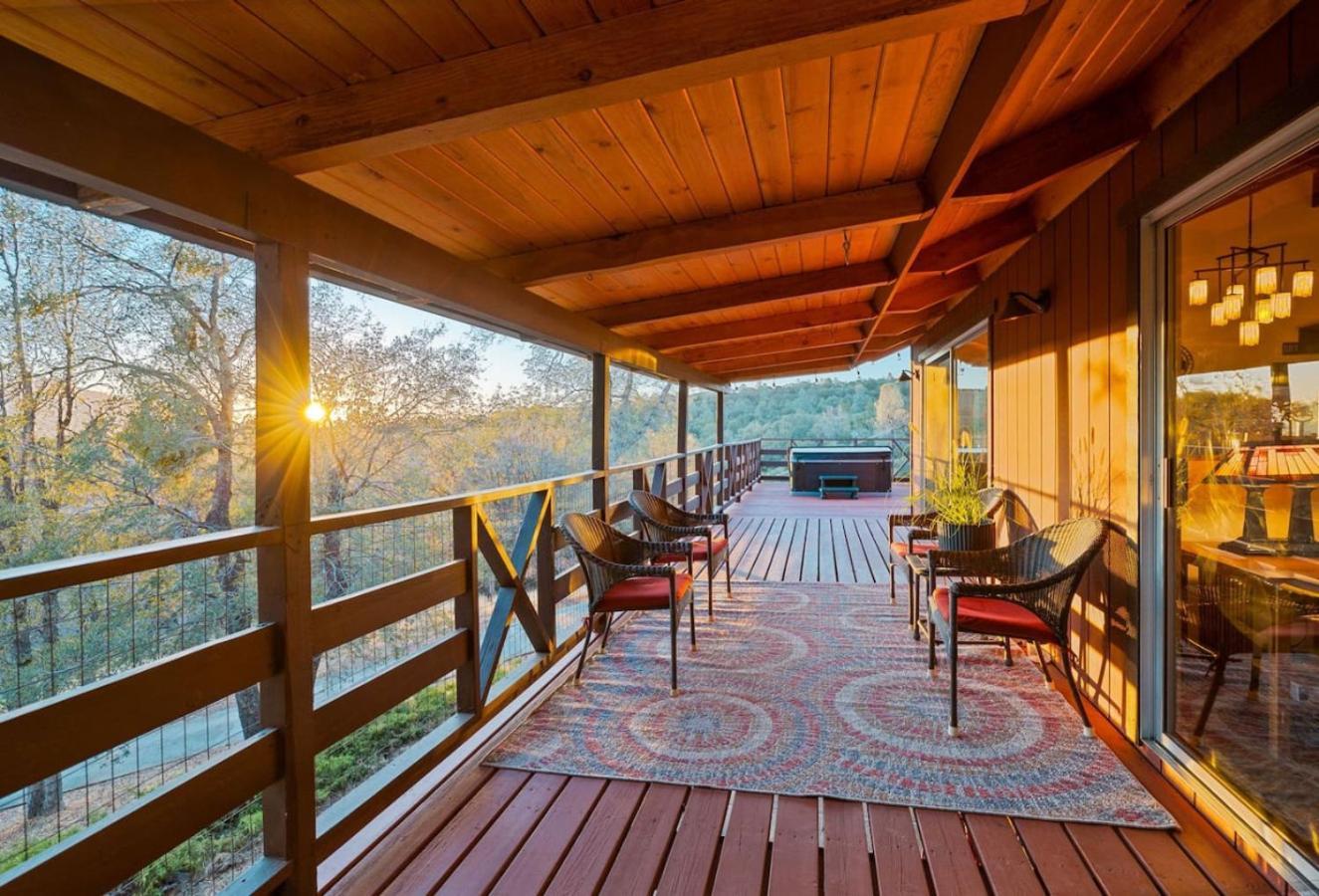 10-Acre Forest Villa, 20 Miles From Yosemite South 奥克赫斯特 外观 照片