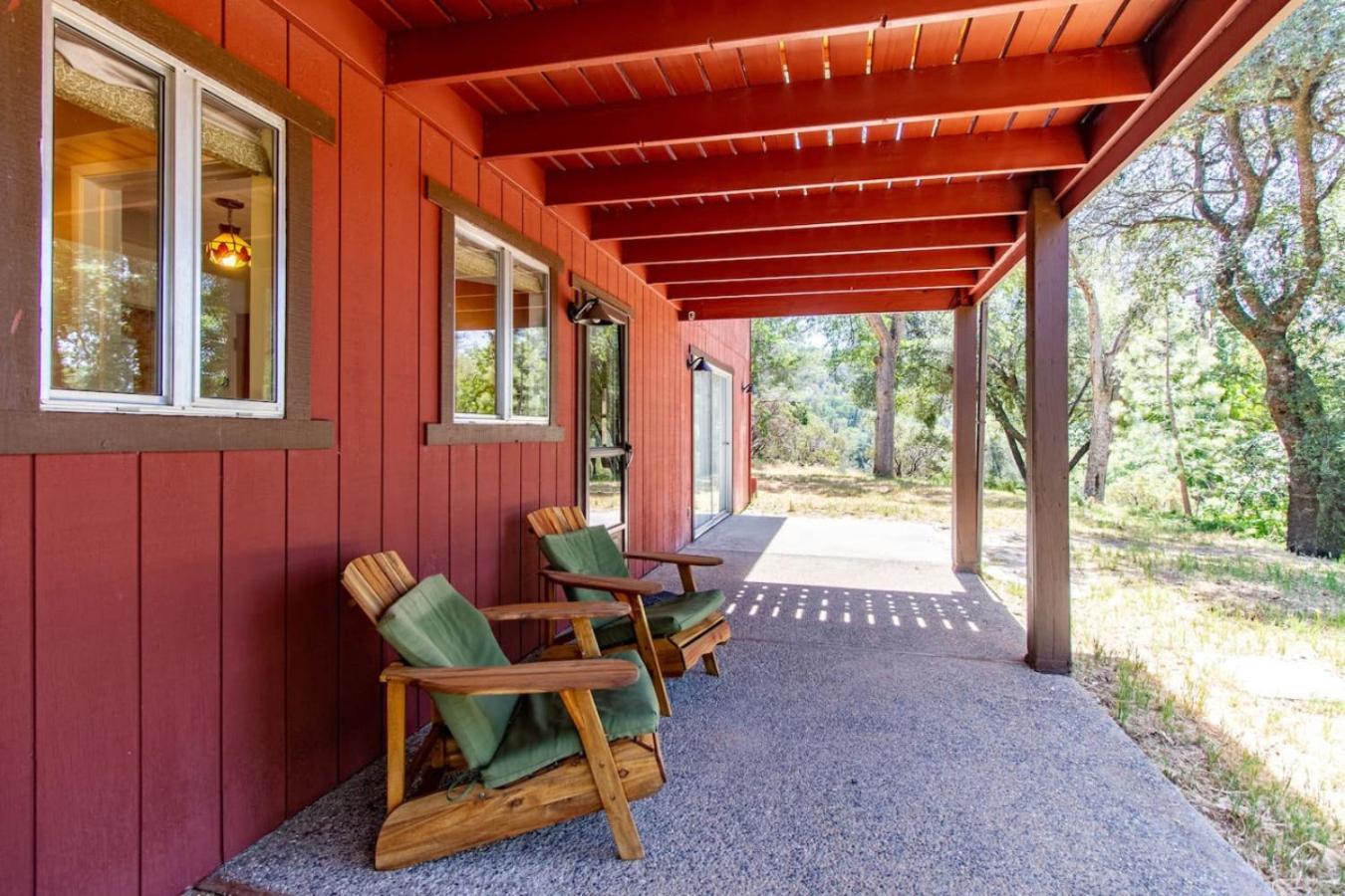 10-Acre Forest Villa, 20 Miles From Yosemite South 奥克赫斯特 外观 照片