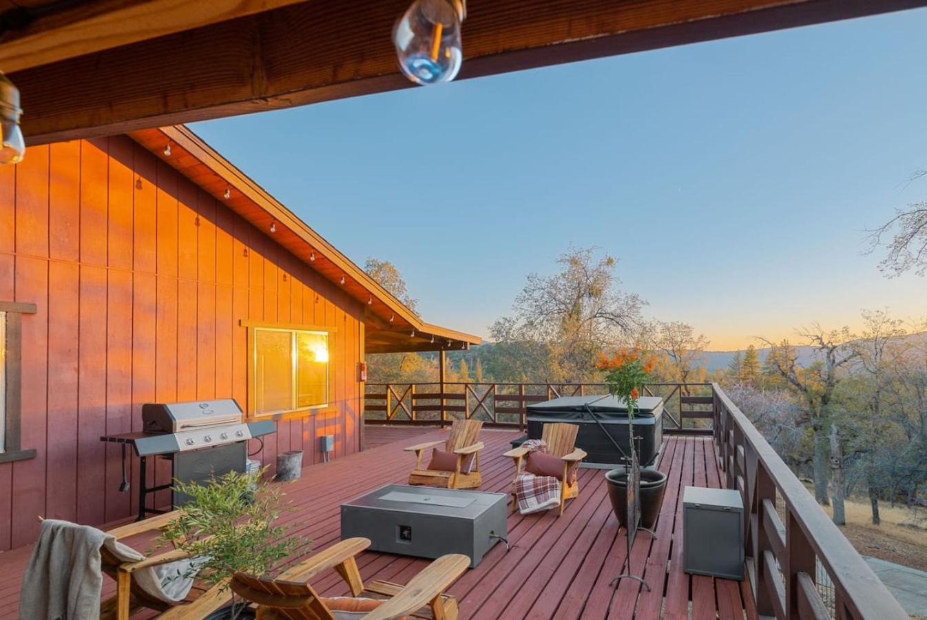 10-Acre Forest Villa, 20 Miles From Yosemite South 奥克赫斯特 外观 照片