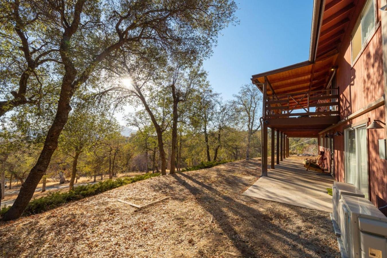 10-Acre Forest Villa, 20 Miles From Yosemite South 奥克赫斯特 外观 照片