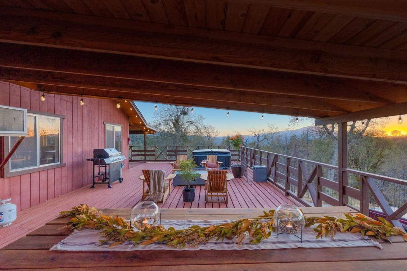 10-Acre Forest Villa, 20 Miles From Yosemite South 奥克赫斯特 外观 照片